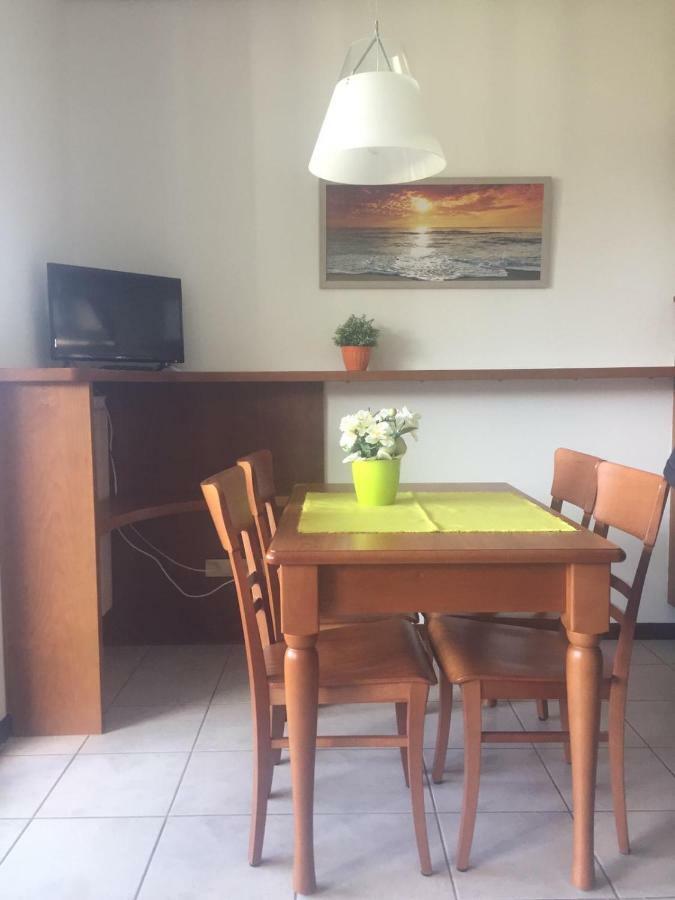 Casa Palazzo Apartment Desenzano del Garda Bagian luar foto